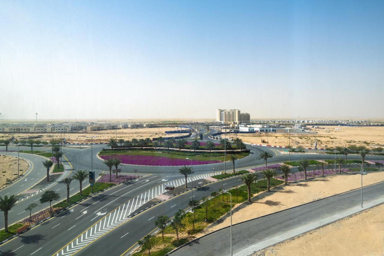 Holiday Inn Dubai Al-Maktoum Airport By Ihg Kültér fotó