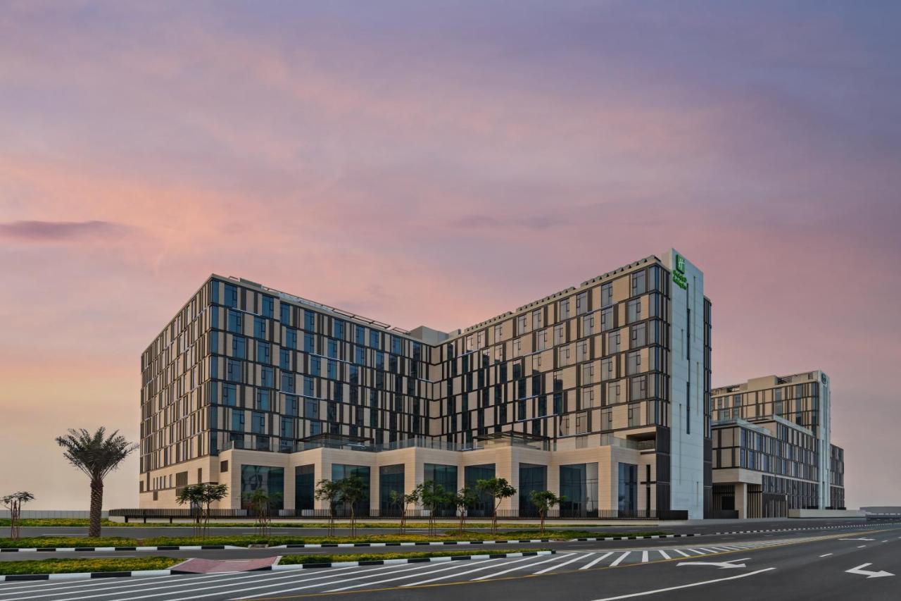 Holiday Inn Dubai Al-Maktoum Airport, An Ihg Hotel Kültér fotó