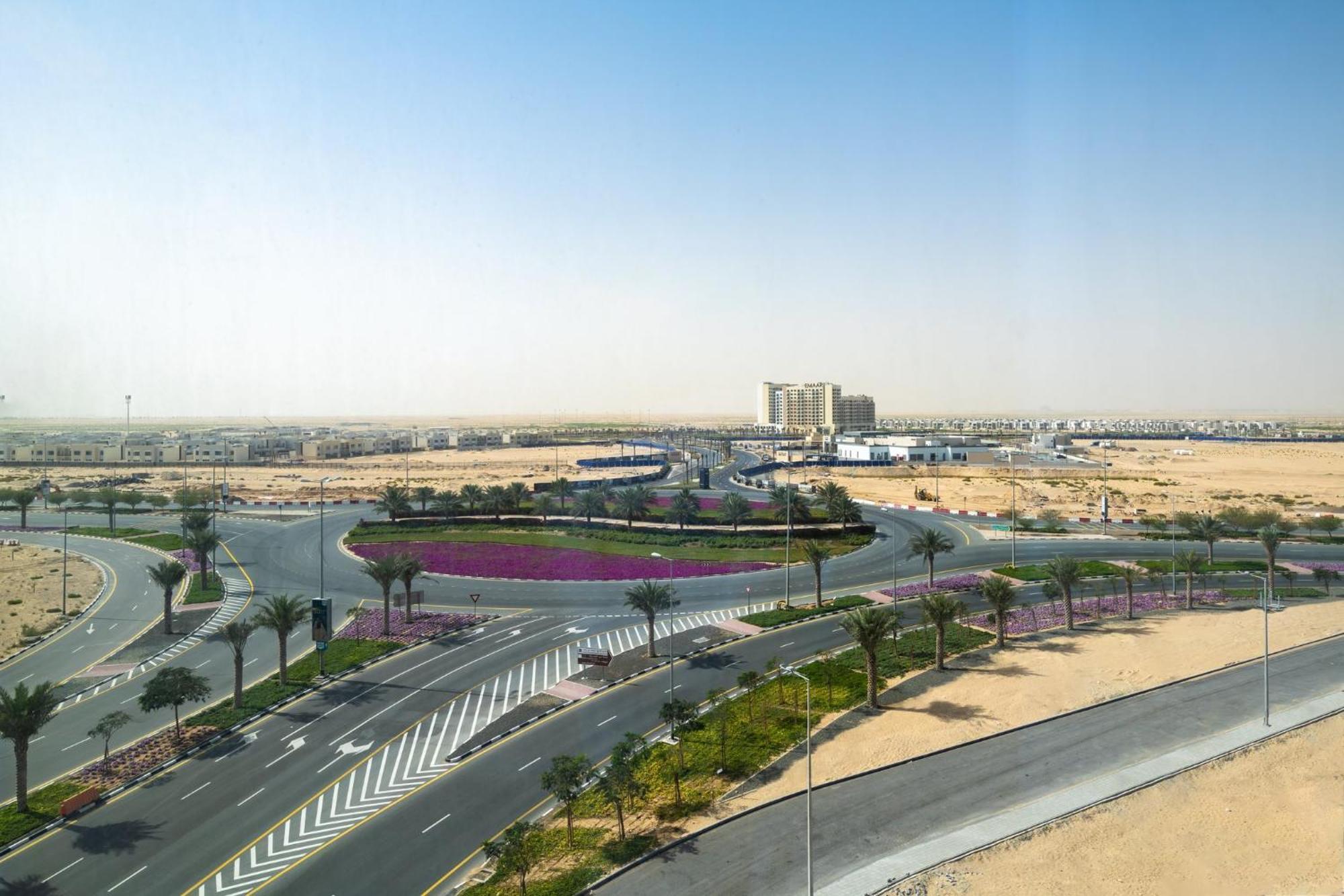 Holiday Inn Dubai Al-Maktoum Airport By Ihg Kültér fotó
