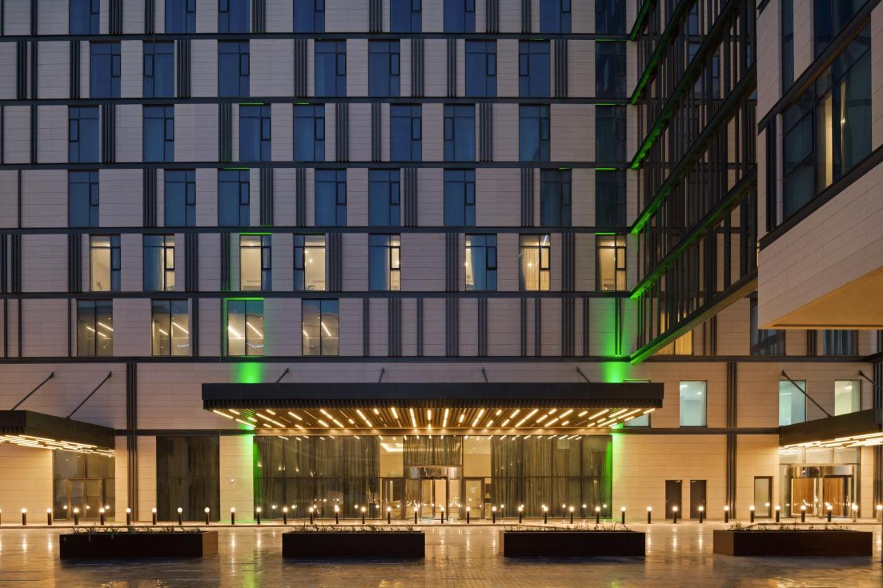Holiday Inn Dubai Al-Maktoum Airport By Ihg Kültér fotó