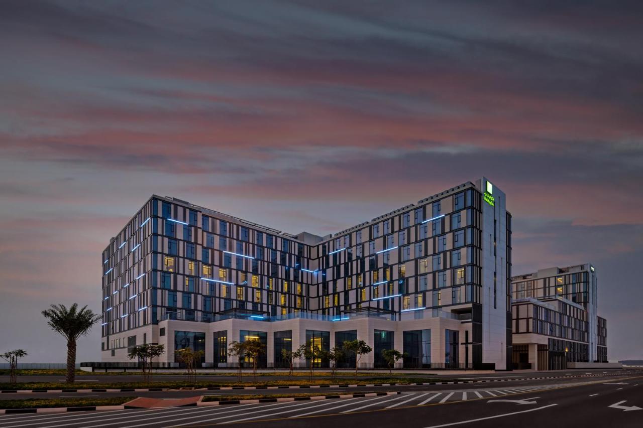 Holiday Inn Dubai Al-Maktoum Airport By Ihg Kültér fotó